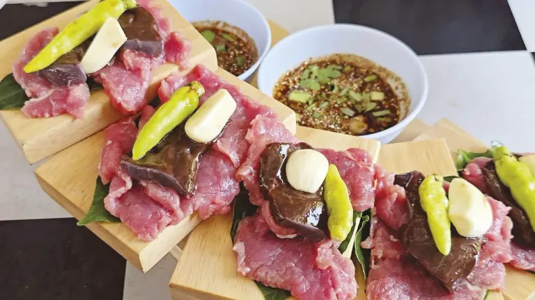 Delicious Dishes from 77 Provinces – Sor Joo Sushi