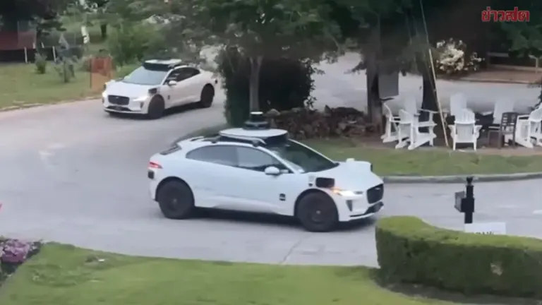 Atlanta neighborhood in uproar as over 50 driverless Waymo taxis flood dead-end streets during early morning hours