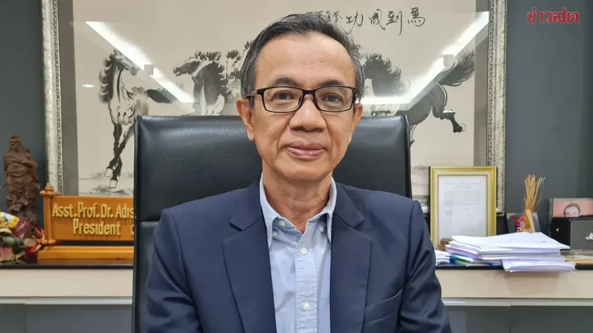 University President: Local Corruption Cases Shielded From Top Officials
