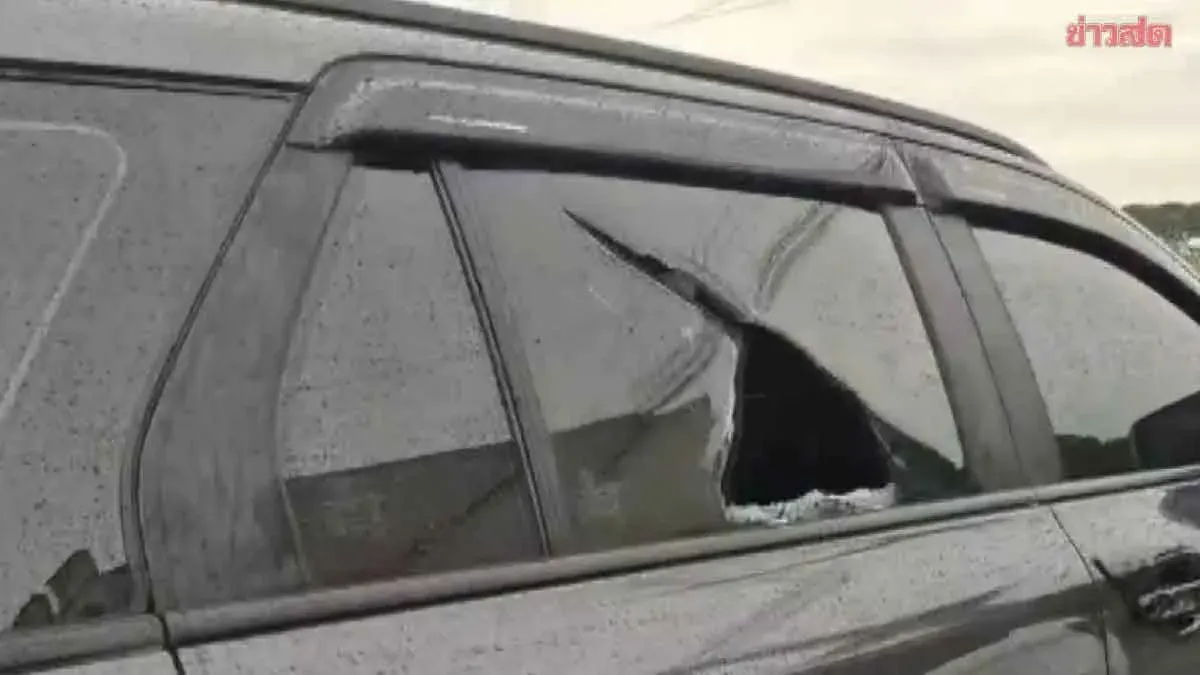Ex-Boyfriend Smashes Car After Woman Refuses Reconciliation