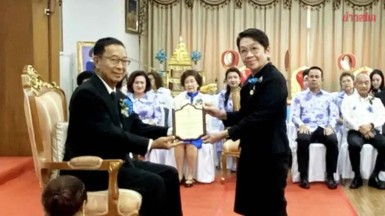 Theerarutt, Chairman of Pure Heart Foundation, Receives Benefactor Award in Recognition of Volunteer Service to Society