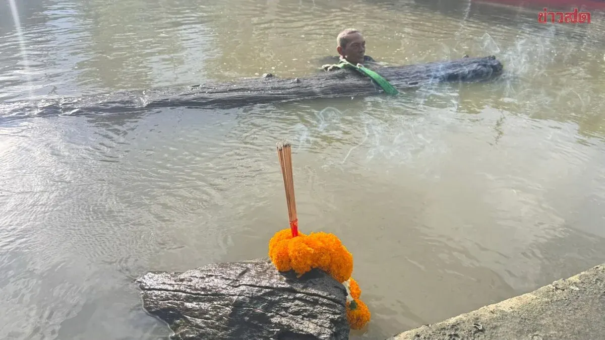 Giant Teak Log Defies Crane Lifts; Ritual Blessing Planned
