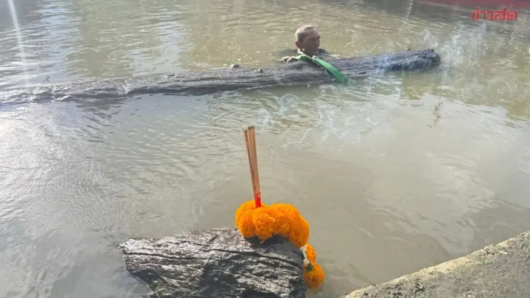 Giant Teak Log Defies Crane Lifts; Ritual Blessing Planned