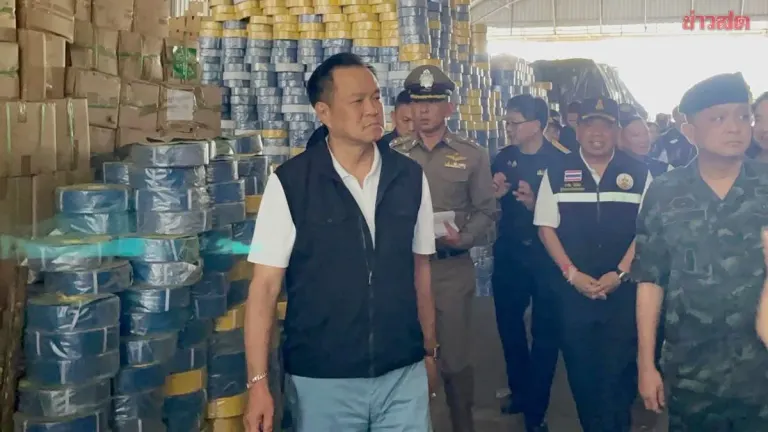 PM Cancels Freedom Beach Inspection, Rushes to Ranong to Check 50 Million Baht Smuggled Goods Warehouse
