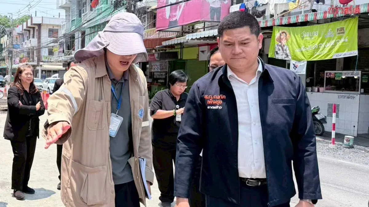 Ladprao District Candidate Considers Skipping Campaign Posters This Election, Locals Say He Should Reconsider