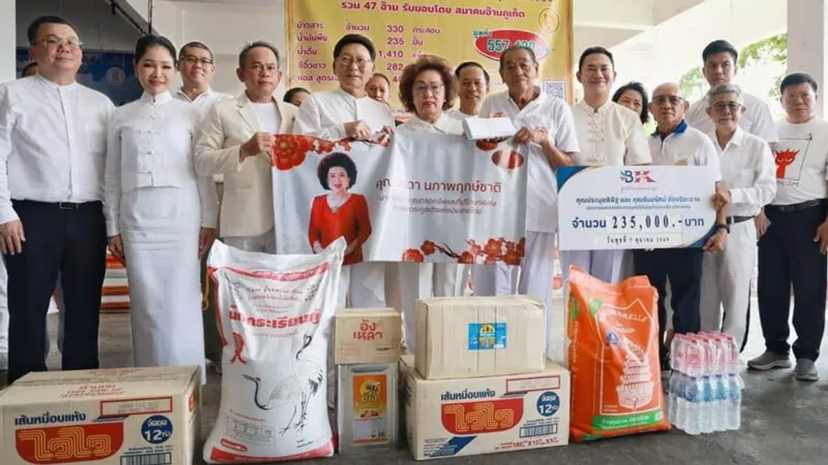 Foundation Donates Supplies to Phuket Shrines Before Vegetarian Festival