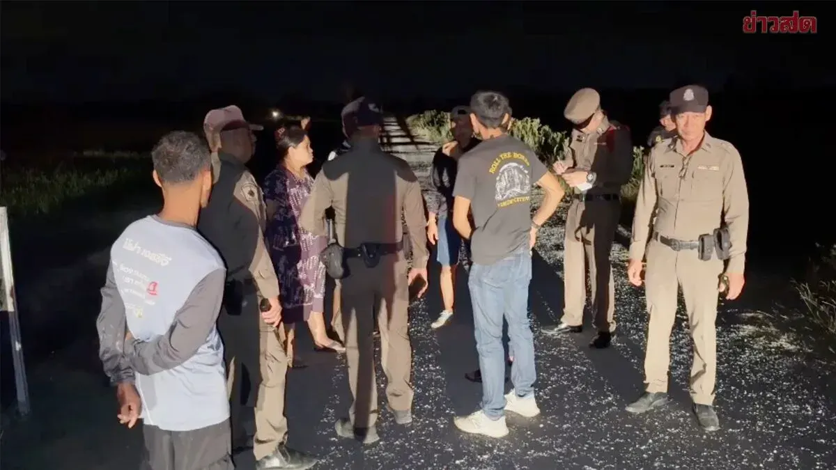 Teenage Robber Fails to Steal from Two Burmese Men, Draws Knife and Stabs Victims Critically