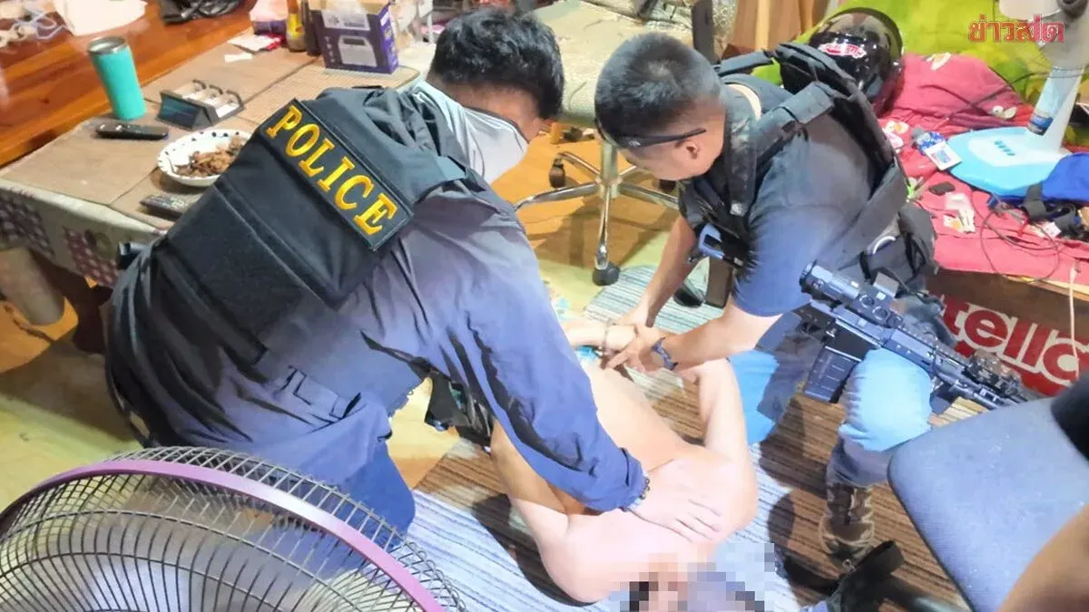 Operation Golden Pillow: Police Use Undercover Durian Truck to Crack Down on Drug Gang, Seize Narcotics and Slot Machines
