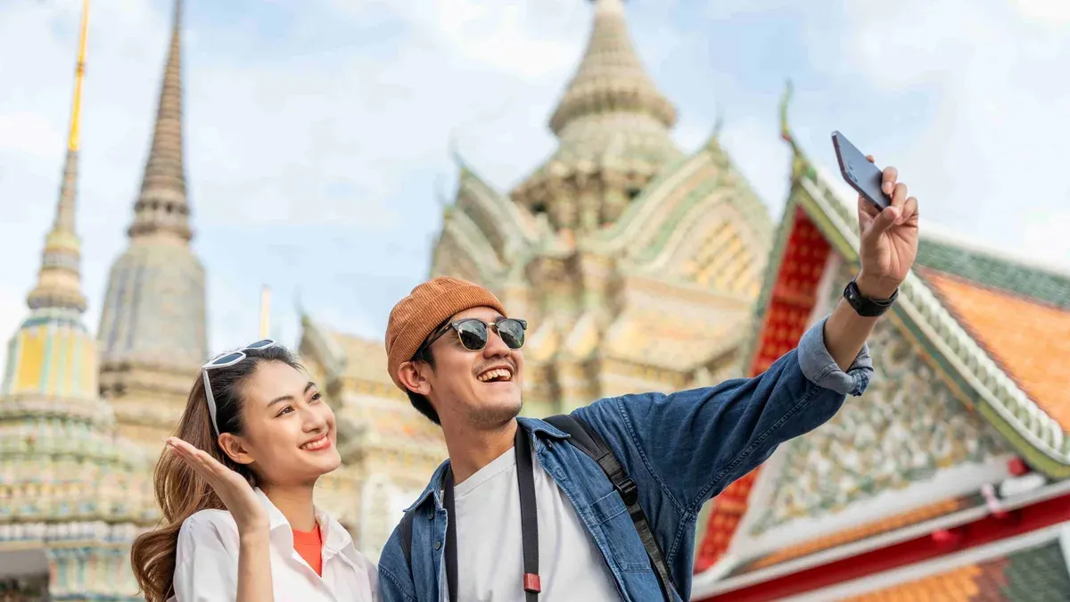 Grab Launches Travel Guide With Up to 100 Baht Discount