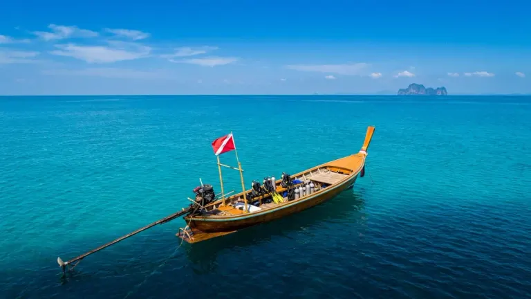 The nearest recompression chamber to Koh Lanta is in Phuket