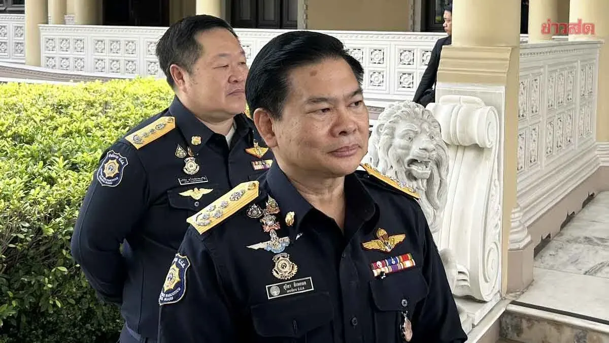 Justice Minister Orders Airport Crackdown on Drug Smuggling
