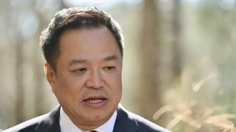 Thai PM Pushes Economic Ties in New Zealand Visit