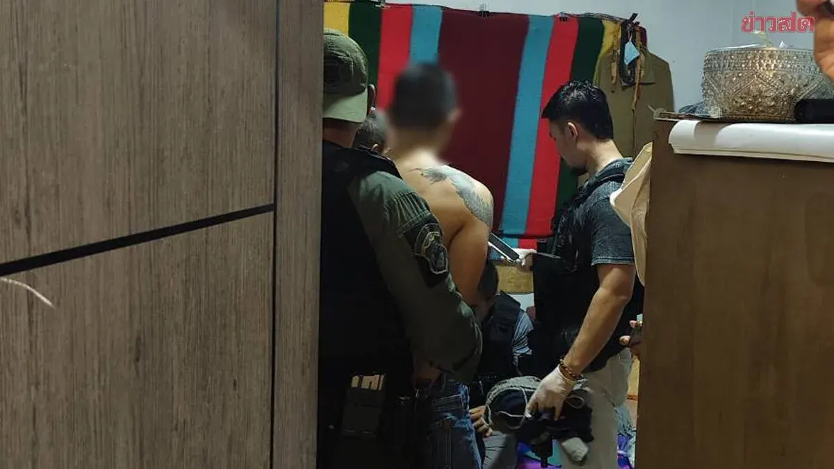 Man Shoots Family in Midnight Home Invasion, Two Dead