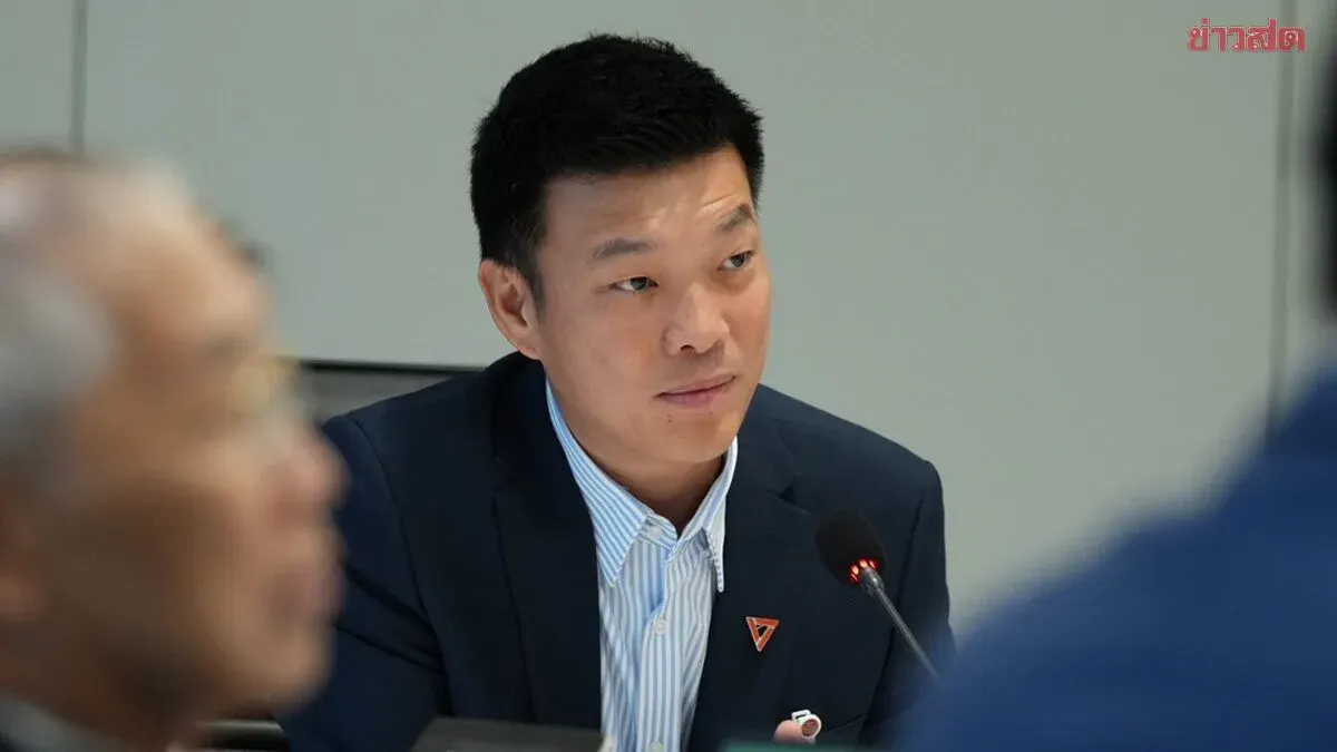 Pheu Thai Urges Government to Fast-Track Constitutional Amendment, Key Laws, and CARE Pension Plan
