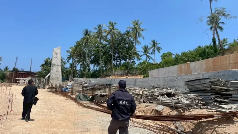 NACC Phuket probes delayed Surin Beach ‘Skywalk’ project