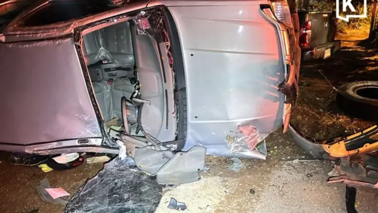 Former Hospital Director Injured in Pickup Crash in Phatthalung
