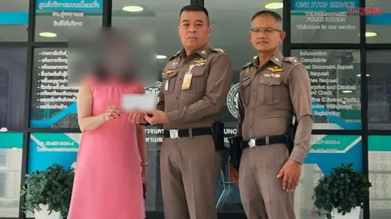 Thung Mahakmek Police Recover Funds for Victim Defrauded in Counterfeit Designer Handbag Scam Worth Over 370,000 Baht