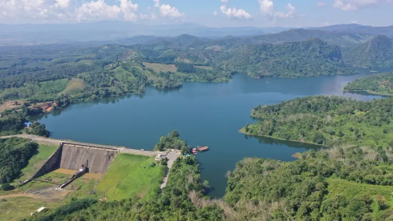 Royal Irrigation Department Monitors 12 Flood-Risk Provinces