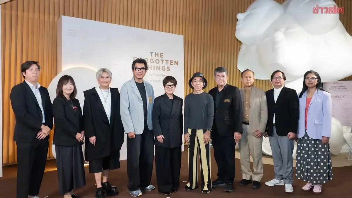 Bangkok Gallery Opens 'The Forgotten Things' Inflatable Art Show