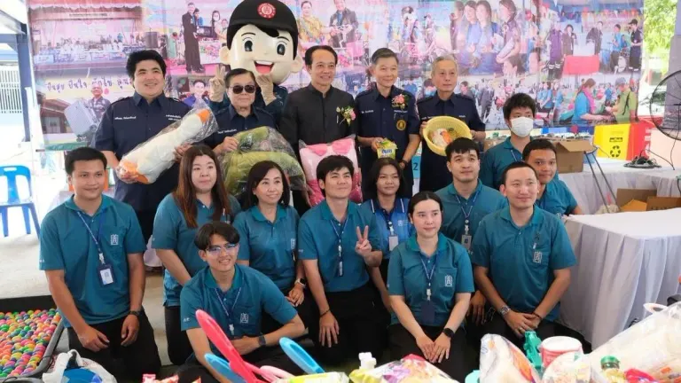 Po Teck Tung Foundation Spreads Joy With 7th Community Caravan