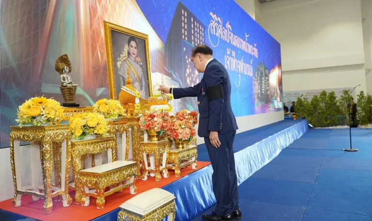 Chulabhorn College Honors Royal Vision With Medical-Art Initiative