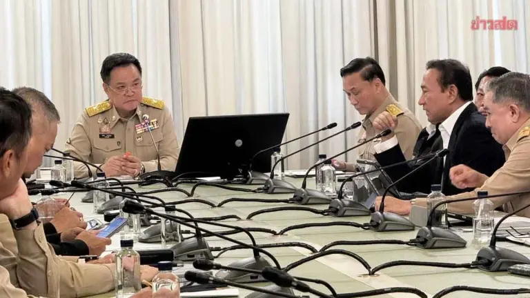Prime Minister Orders Urgent Bangkok Flood Response