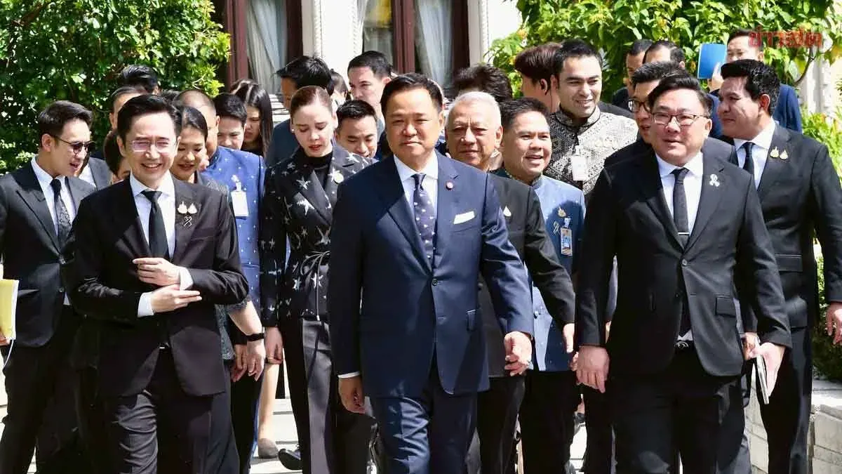 PM Summons Coalition Ministers Before Cabinet Meeting