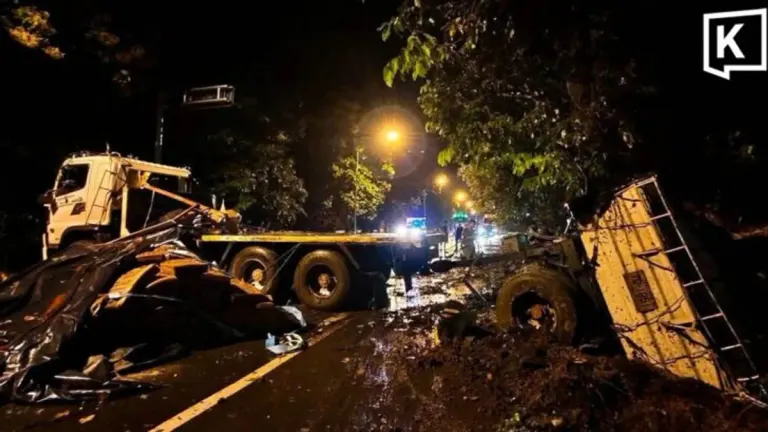 Cement Truck Crashes Into Shelter During Phayao Rainstorm