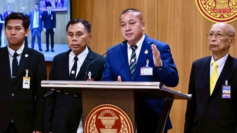 Anti-Money Laundering Panel Flags Airport Drug Smuggling Gaps