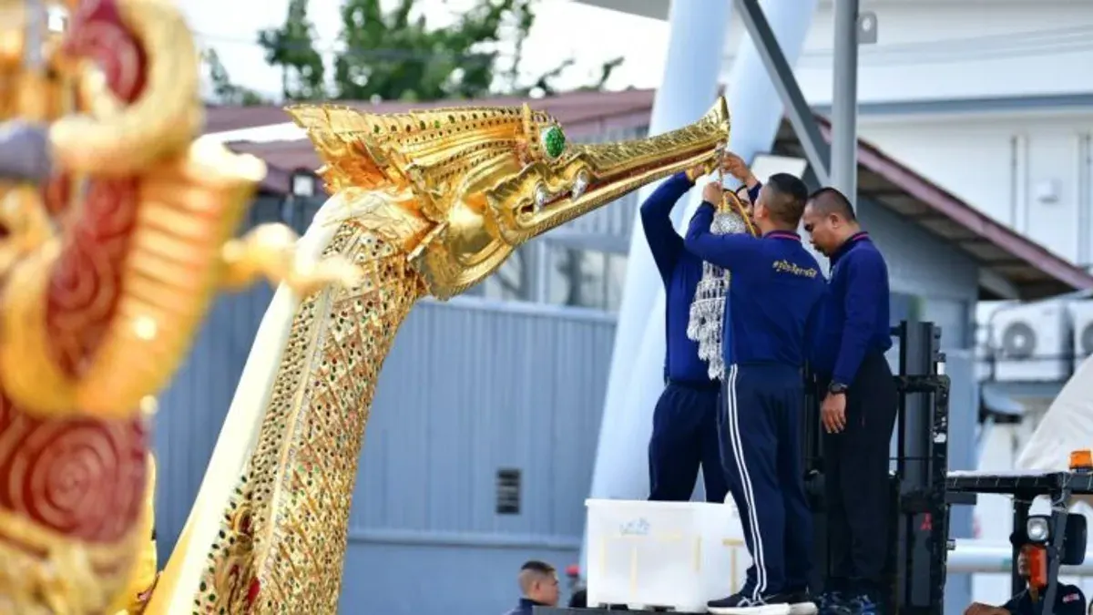 Royal Barge Suphannahong Readied for Kathin Procession