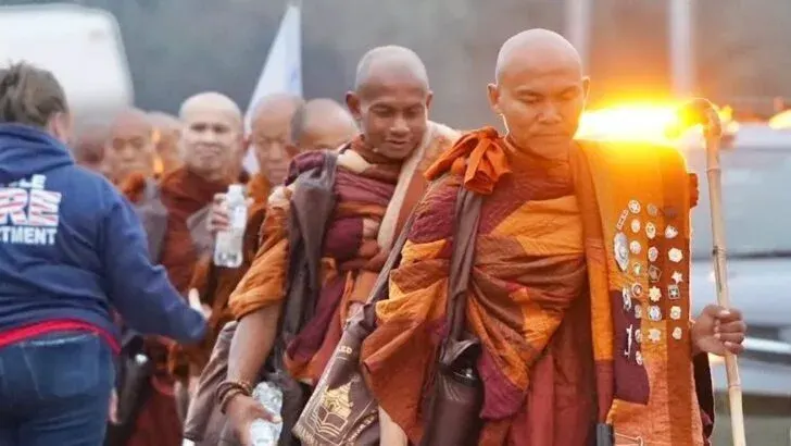 US Monks Mourn Thai Colleagues Killed in Mukdahan Crash