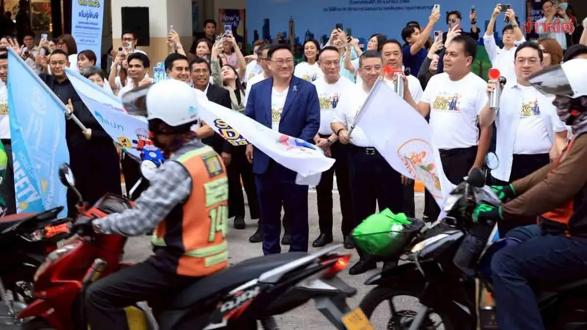 Labor Minister Chulphan Vows to Enroll Over 200,000 Riders and Motorcycle Taxi Drivers into Social Security Before Year's End