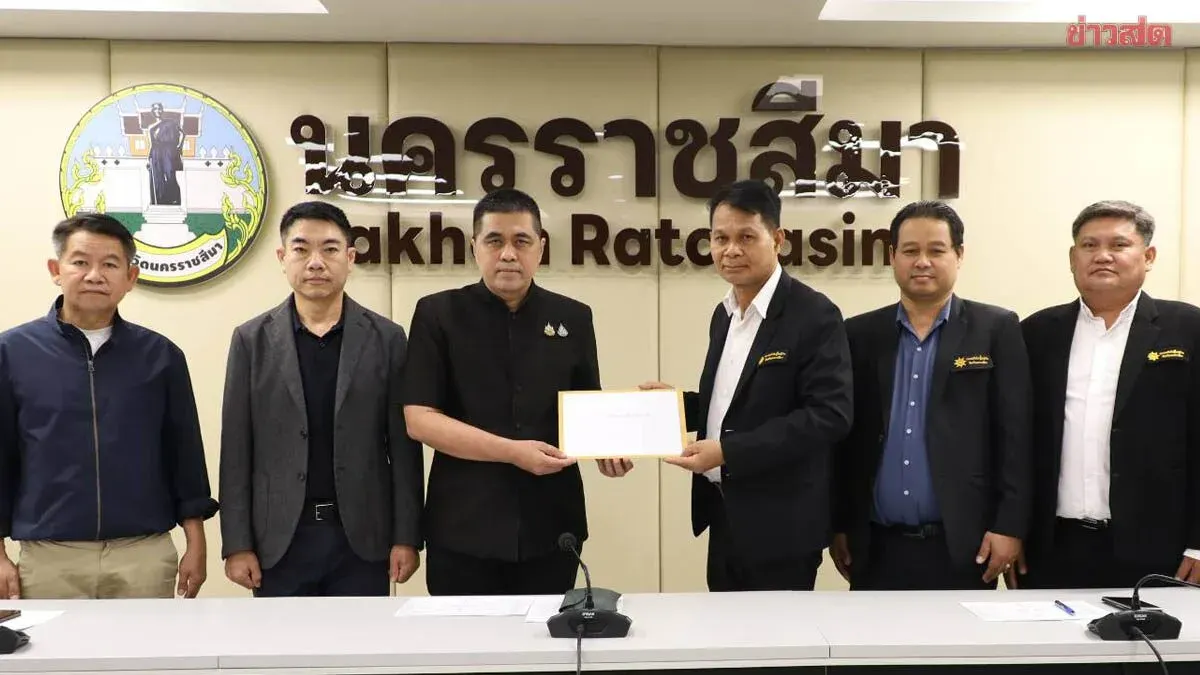 Nakhon Ratchasima Village Headmen Blast Pheu Thai MPs Over Drug Trafficking Accusations, Vow to Storm Parliament on May 11
