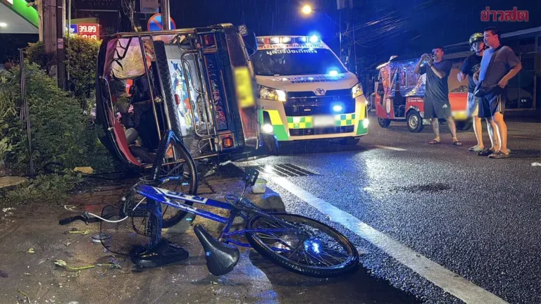 Tuk-tuk Crashes into Cyclist in Critical Condition