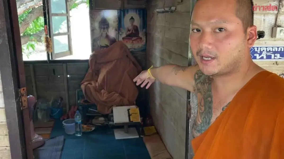 Two Teenagers Attack Buddhist Monk With Knife During Temple Robbery
