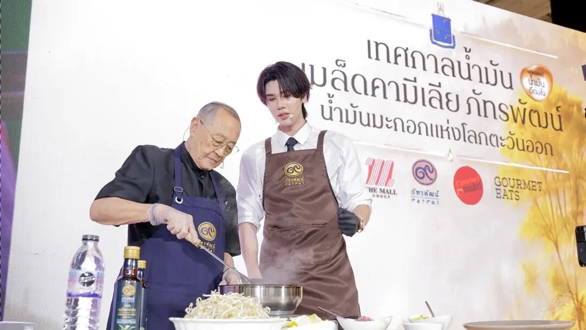 Royal-Favored Bean Sprout Stir-Fry Debuts at Camelina Oil Festival