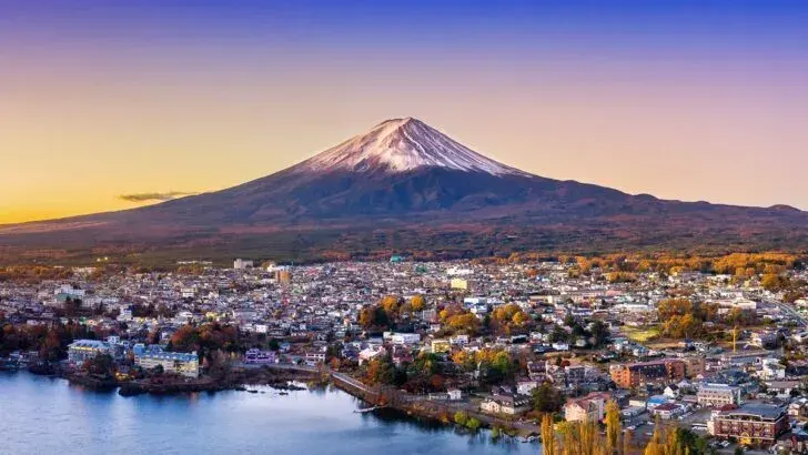 Japan Extends Visa-Free Travel for Thai Tourists