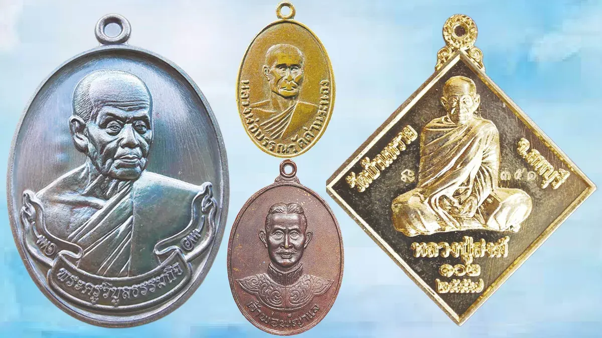 Thai Monks Release Commemorative Amulets to Fund Hospital Construction