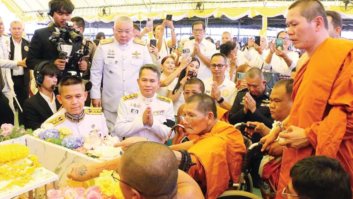 Governor Leads Temple Foundation Ceremony in Kalasin Province