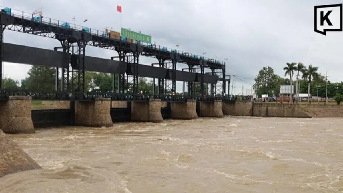 Rama VI Dam Issues Red Flag As Pasak River Swells