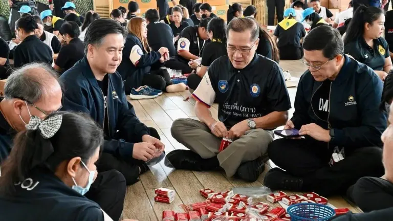 Volunteer Foundation Sends 1,050 Relief Parcels to Flood-Hit Sa Kaeo