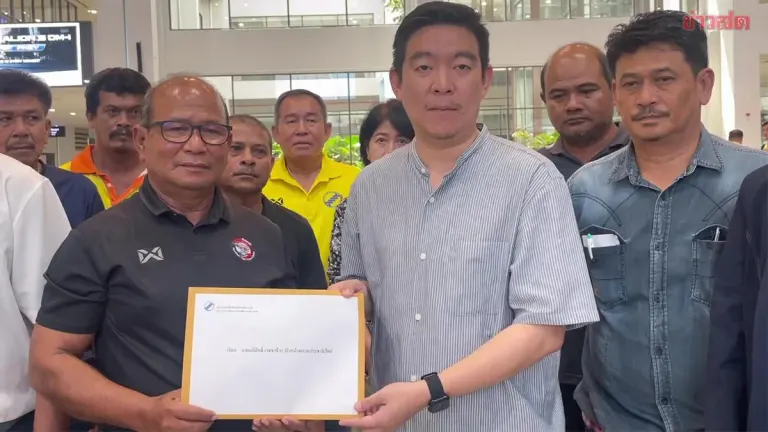 Trang Shrimp Farmers Issue Ultimatum on Price Crisis