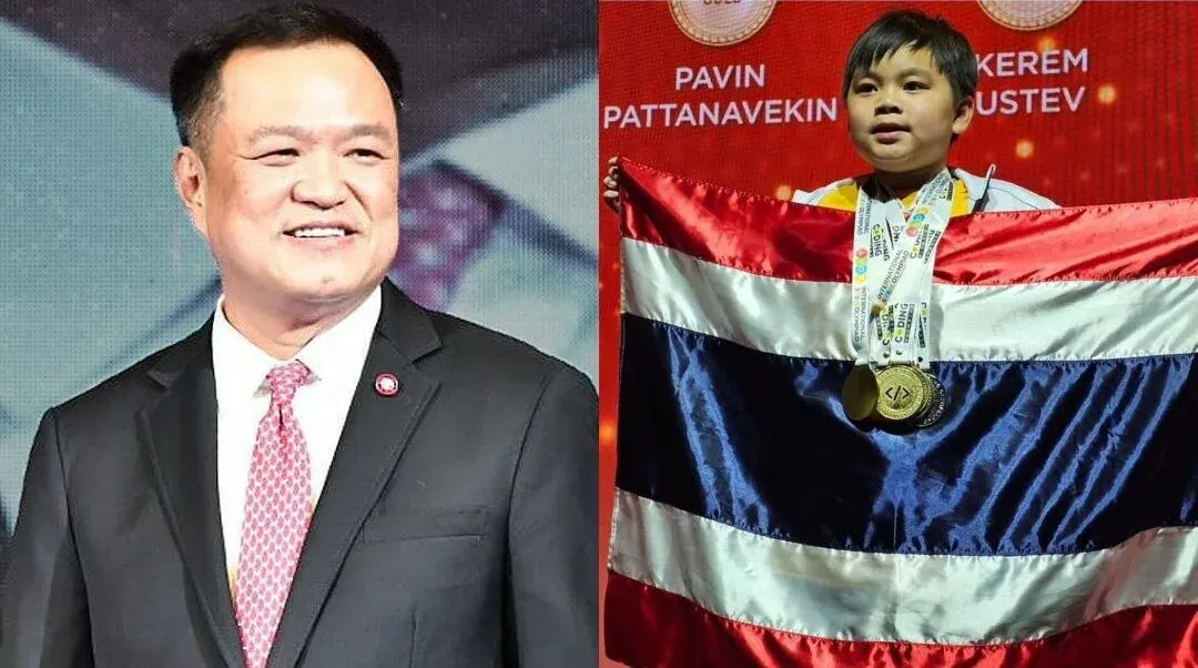 PM Celebrates Young Coder's Twin World Championship Wins