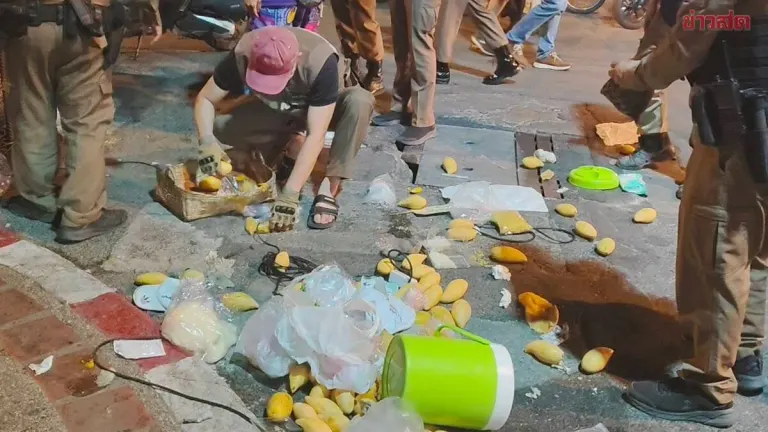 Sticky Rice with Mango Vendor Dispute Turns Fatal: Man Dies After Being Stabbed During Street Fight