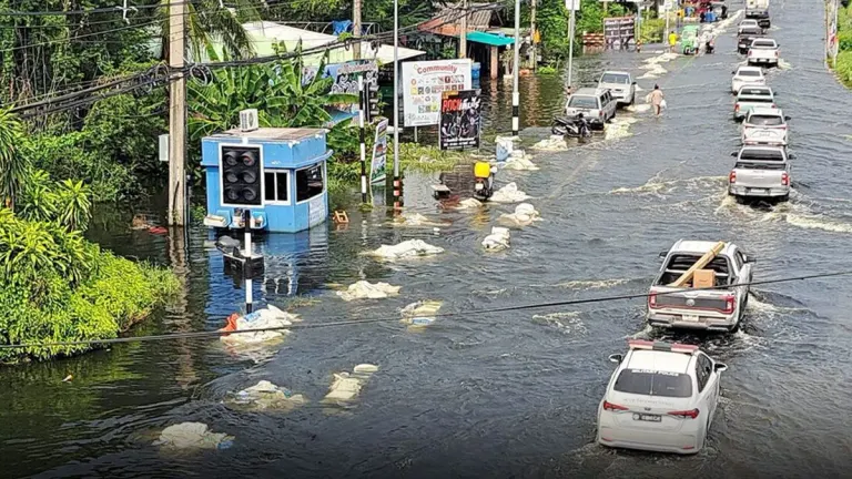 Floodwaters Recede, But Tensions Rise Between Central Provinces