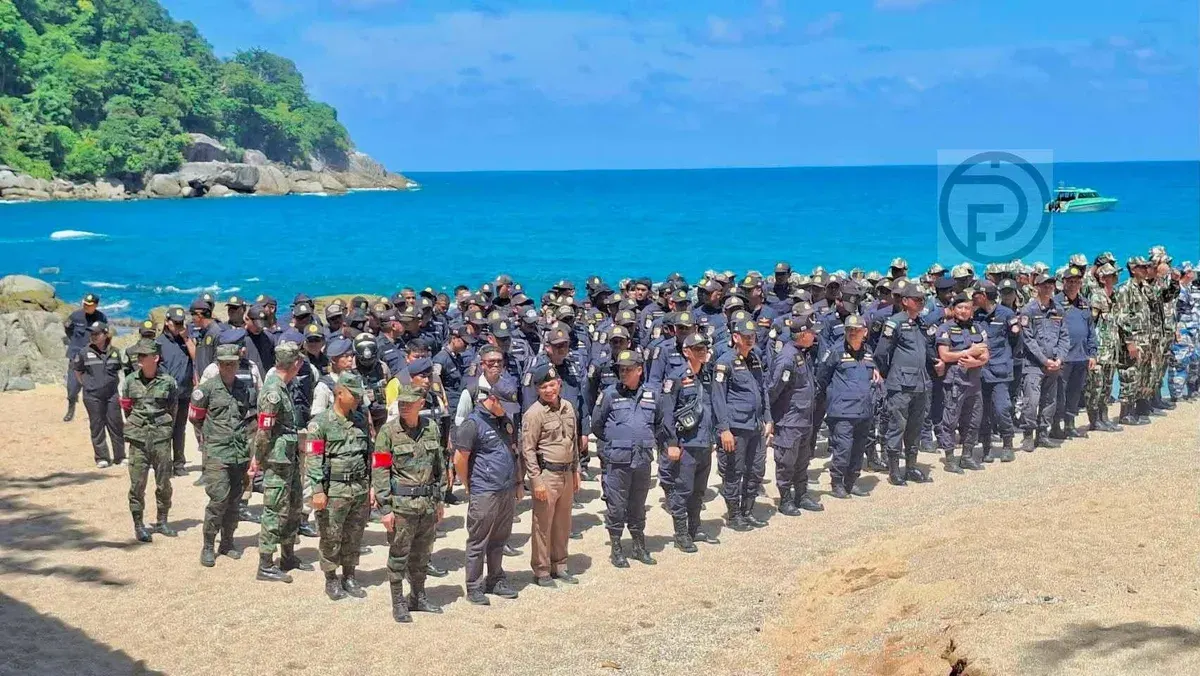Officials Dismantle Illegal Structures at Phuket's Nui Beach