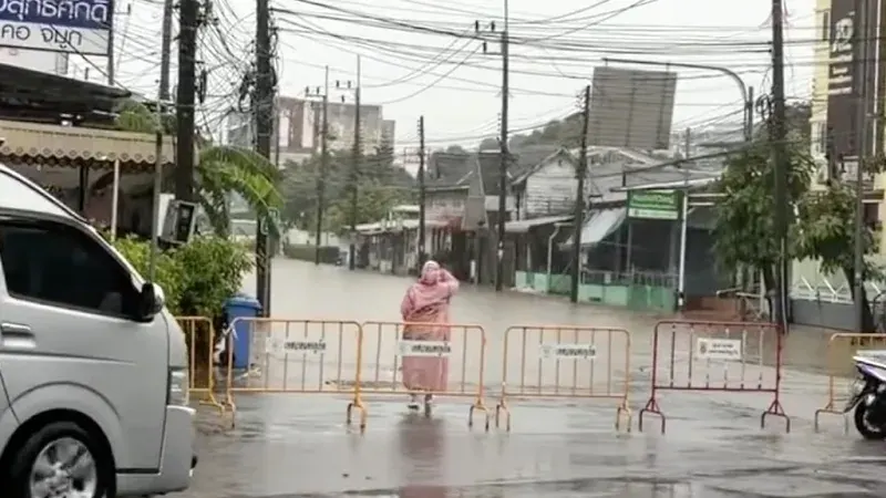 Heavy rain floods roads across Phuket