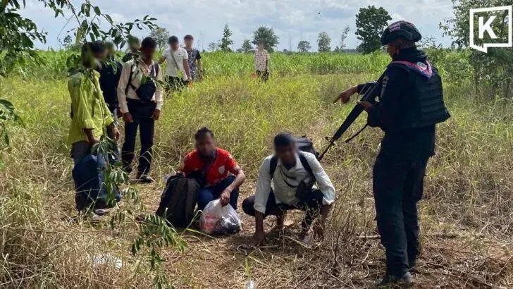 Eleven Arrested Crossing Thai Border From Cambodia