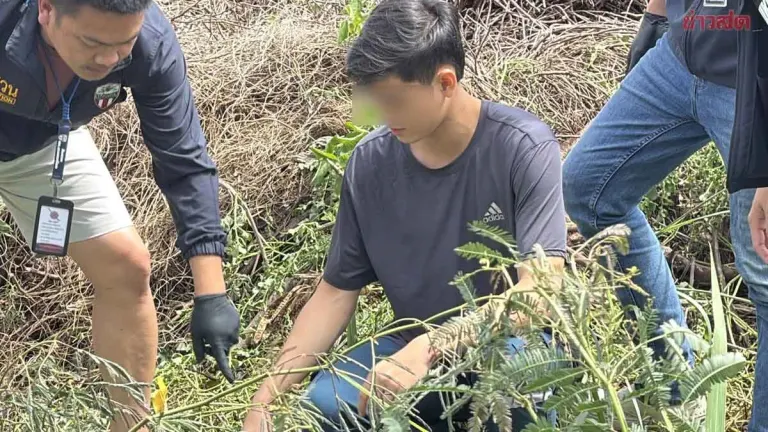 Student Stabs Chinese Man to Death in Girlfriend's Room