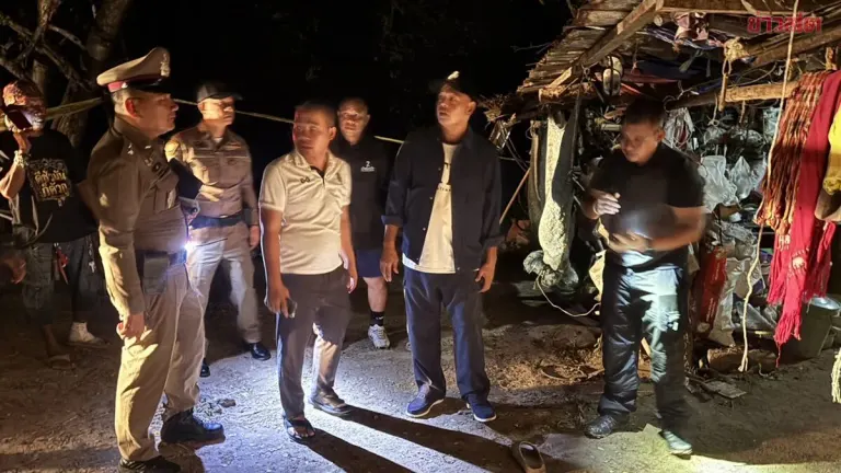 Police Hunt Son Who Beat Father to Death With Hoe